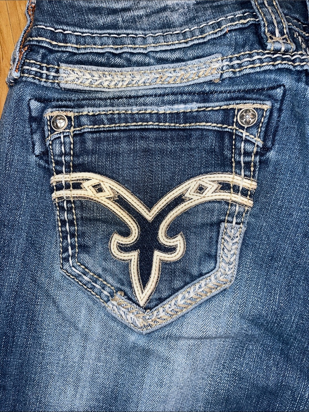 Rock Revival Womens Capris - Picture 4 of 8
